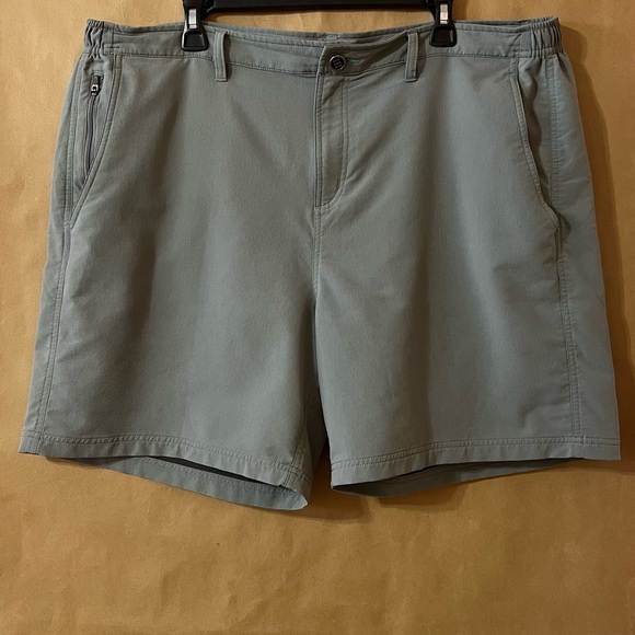 Free Fly | Men's Utility Shorts 7" Hybrid Performance Fishing Grey Size 3XL - Picture 1 of 7